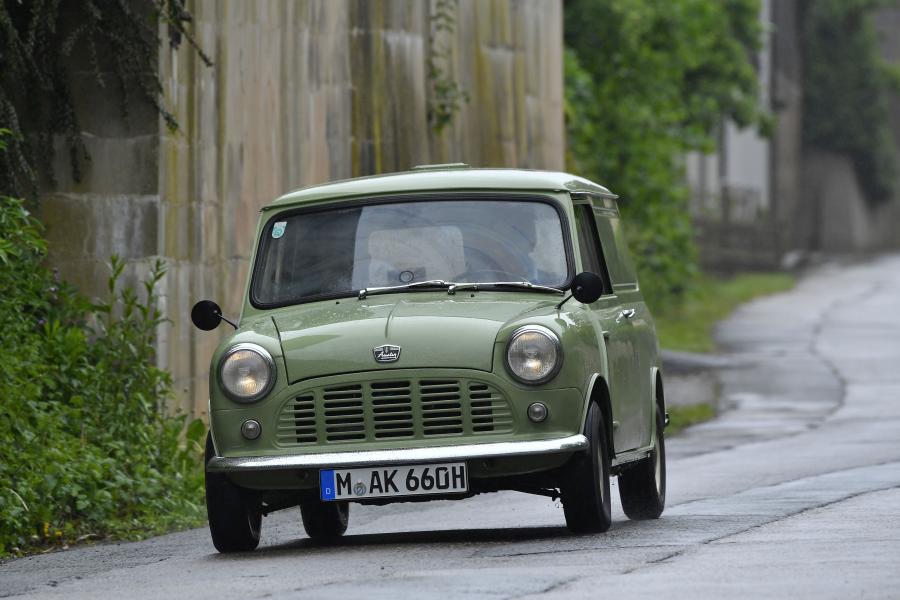  Austin Mini Van (ADO15) 1960 года  (фото 24 из 30)